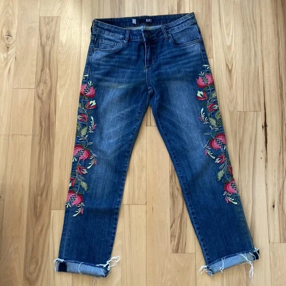 Kut from the Kloth Reese ankle straight embroidered jeans size 2 EUC - Picture 1 of 8